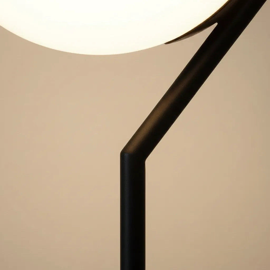 Lampe Boule à Poser Design