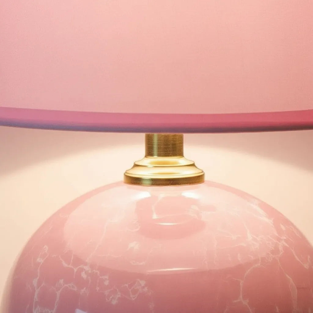 Lampe Rose de Chevet